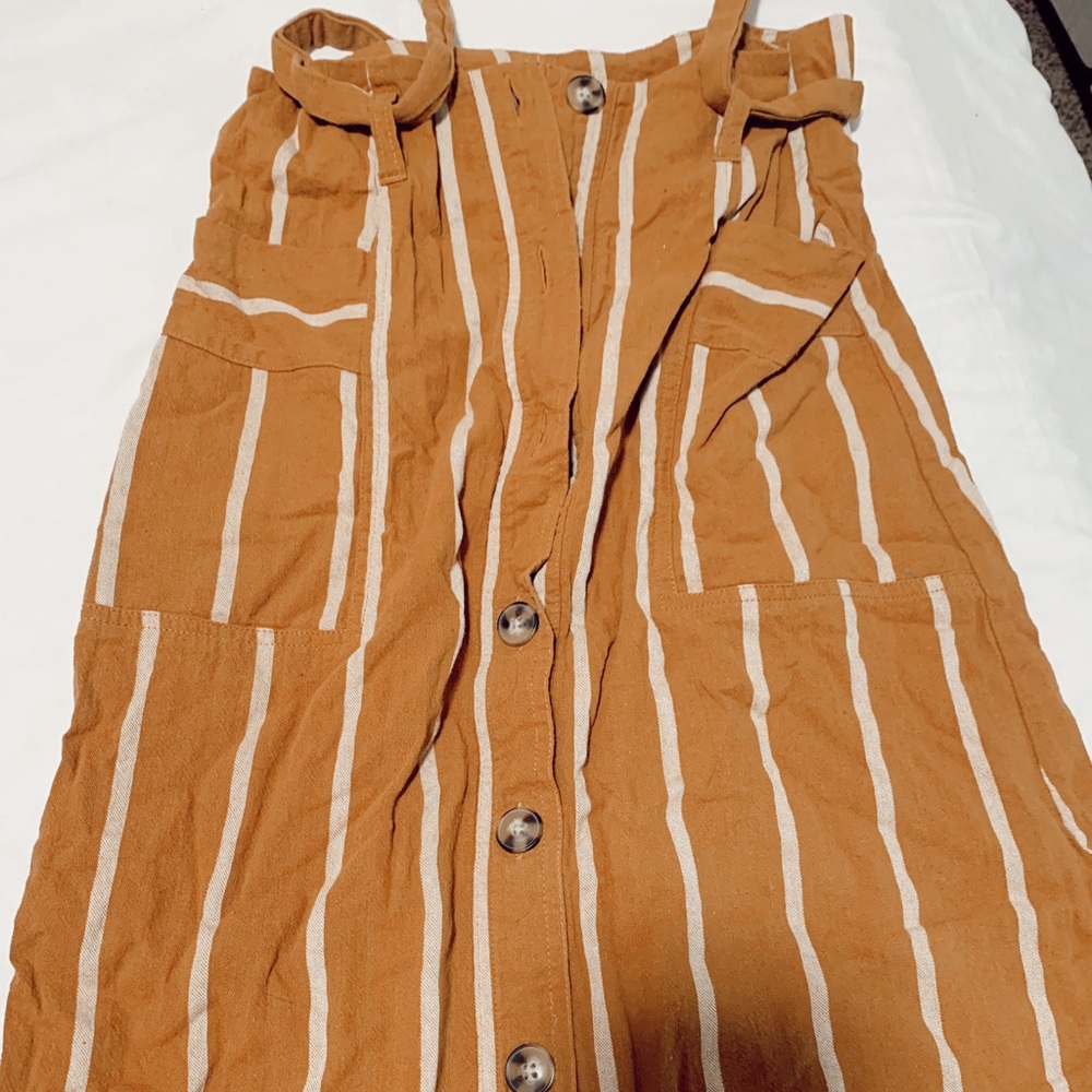 Button down skirt - Picture 2 of 4